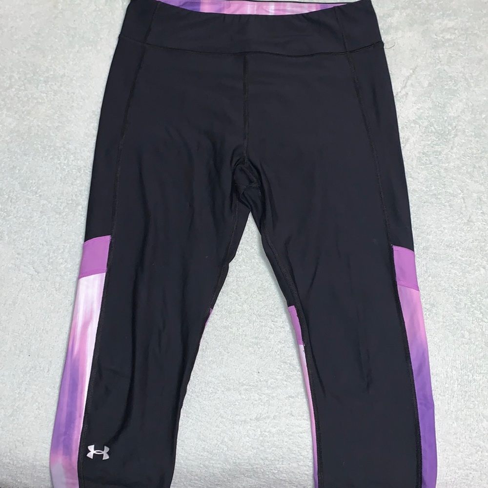 Medium Under armour workout leggings
